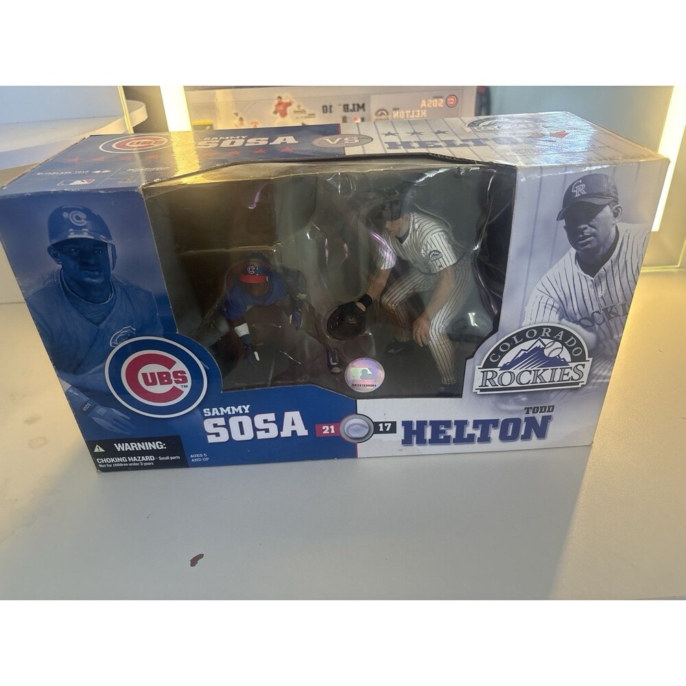 Sammy Sosa VS Todd Helton McFarlane Special Edition Deluxe Box Set Figurines New